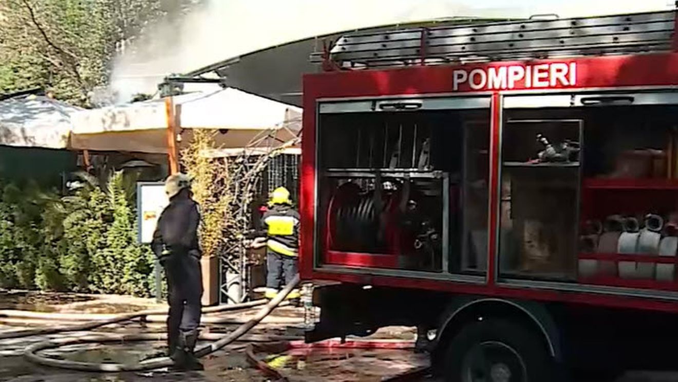 Incendiu la restaurantul din Parcul Central din Chișinău/ Inspectoratului General pentru Situații de Urgență crede că sursa a fost un grătar încins