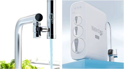 Din ce în ce mai des consumatorii casnici preferă să instaleze filtre de apă pentru a utiliza fără griji apa de la robinet/ Astfel de decizii contribuie și la reducerea cantității de ambalaje de plastic