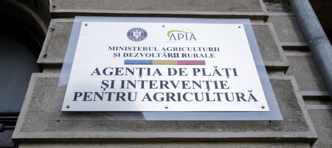 Peste 116.000 de cereri depuse la APIA în două săptămâni / Fermierii au solicitat plăți pentru aproape 433.000 de hectare