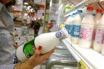România a importat mai mult lapte în 2025, deși și colectarea din fermele locale a crescut. Producția de unt a avut cel mai mare avans (INS)