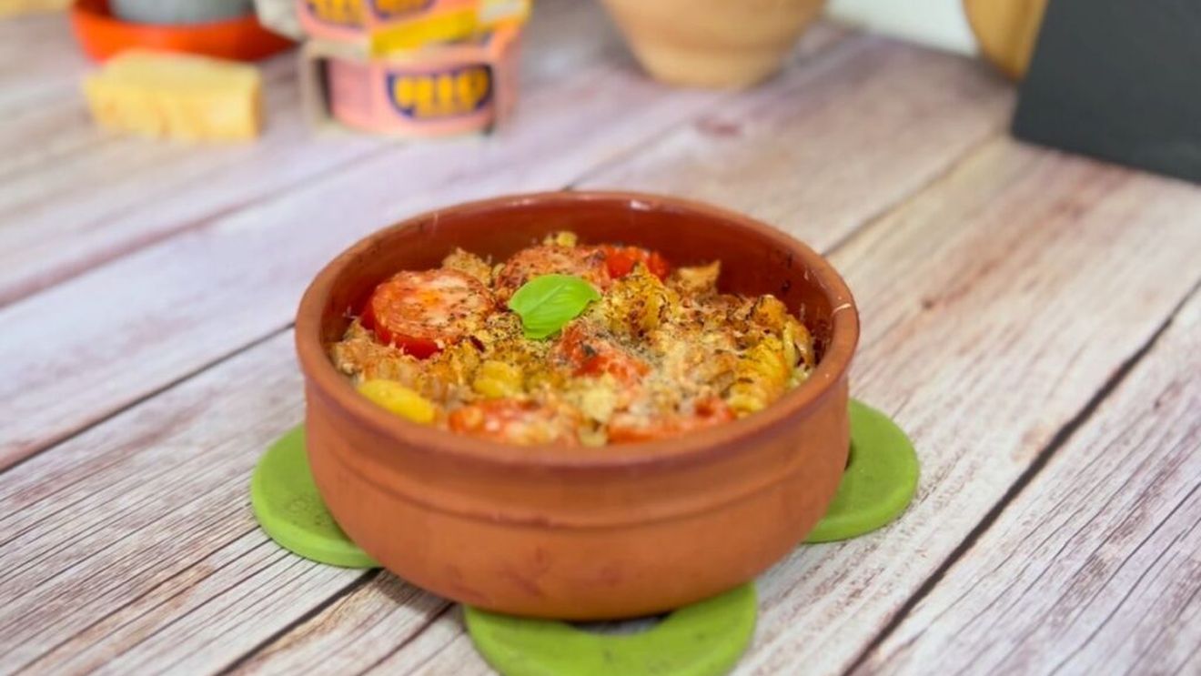 VIDEO | Paste cu ton: Se prepară ușor, are un conținut bogat de proteine și grăsimi bune și e gata în mai puțin de 30 de minute