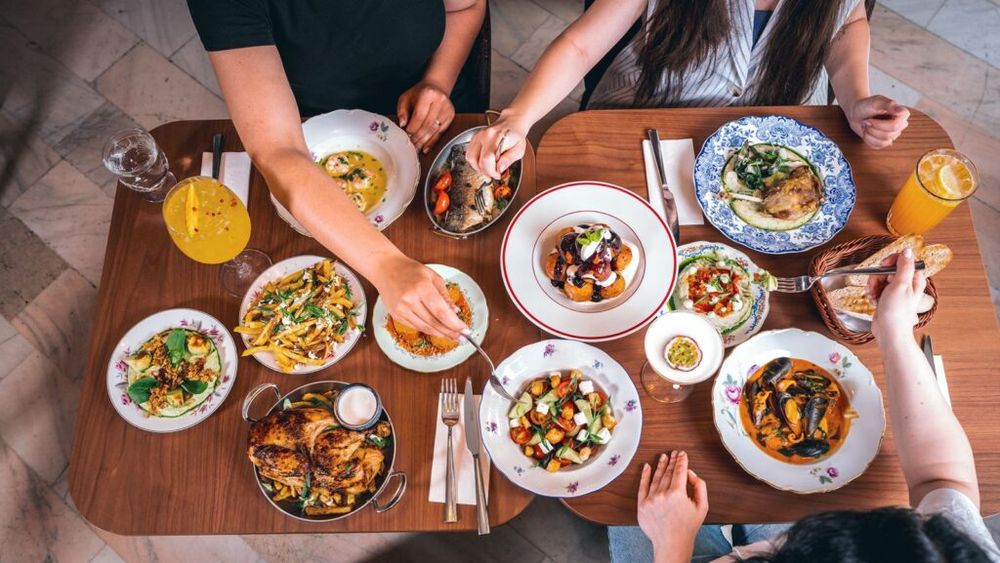 VIDEO | „Siesta spaniolă” ar putea ajunge și în restaurantele din România. Radu Tănase, HORA: „Cred că industria va renaște” / Cum încearcă operatorii să facă față scăderii consumului