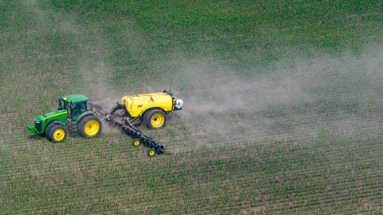 Studiu: Un pesticid folosit în agricultură, asociat cu modificări ale dezvoltării creierului la copii