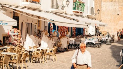 Din cauza căldurii extreme care afectează Spania, anumite restaurante refuză să servească prânzul la terasă: "Este pentru binele clienților și al chelnerilor noștri"