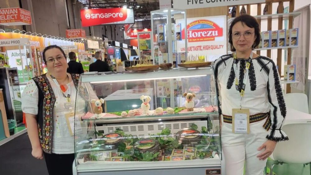 EXCLUSIV | Târgul SIAL Paris 2024: „România deține în total 3.000 mp / Este cea mai mare prezență a României la un târg de asemenea anvergură / Unele companii românești au organizat petreceri, ceea ce înainte nu se întâmpla”, spune Ștefan Pădure, președinte APAR