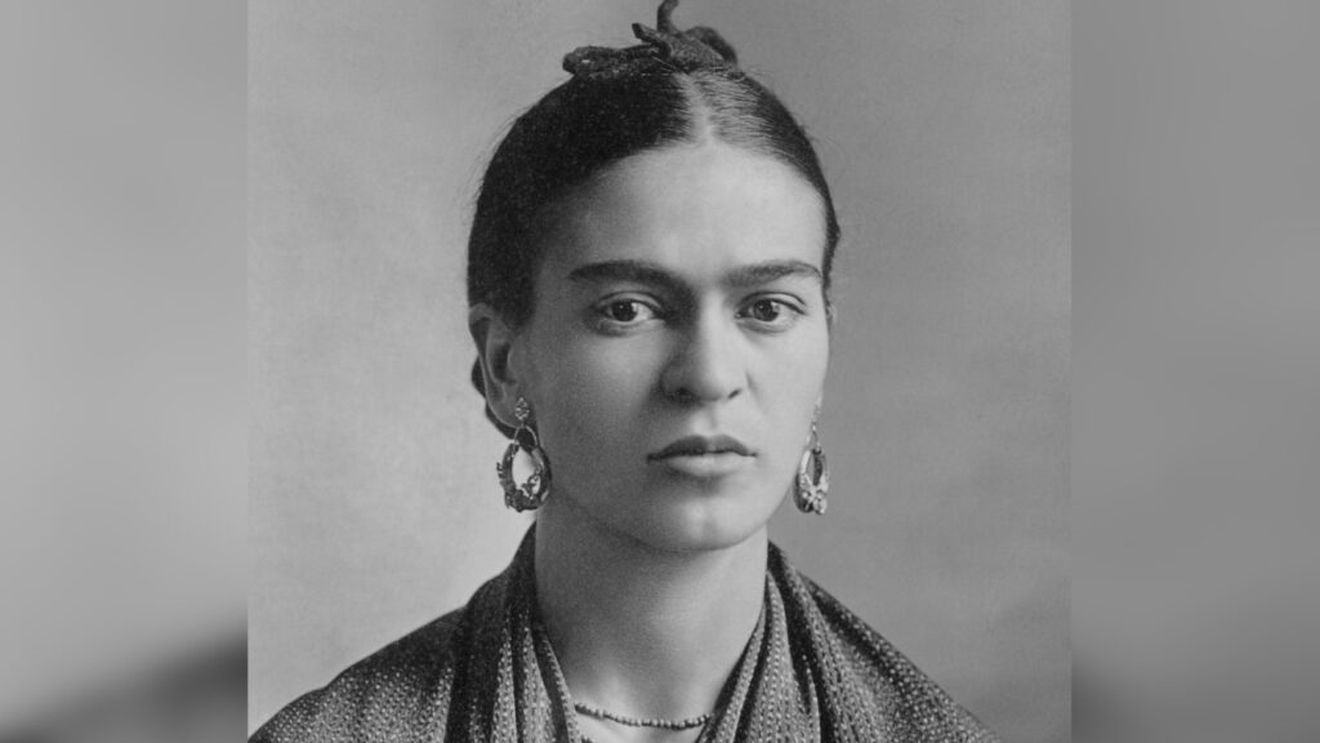 Salată de Zucchini din cartea de bucate a artistei Frida Kahlo / Pasiunea ei pentru gătit, mai puțin cunoscută