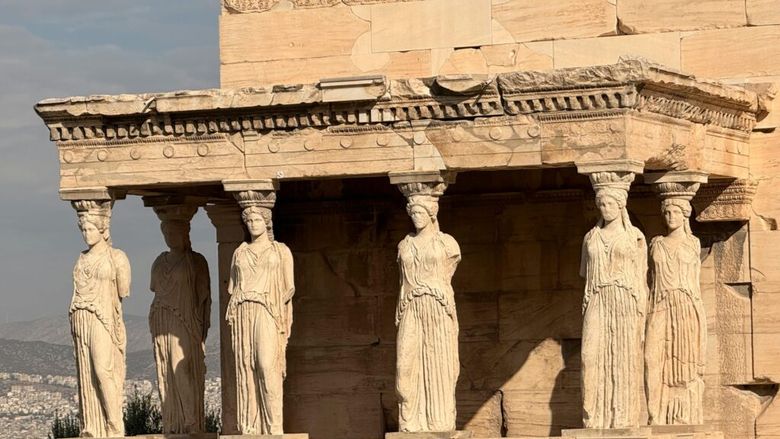 Ciuperci folosite în Grecia și Roma antică de preotese pentru a crea halucinaţii psihedelice în timpul ritualurilor/ Se consuma un elixir misterios, kykeon, preparat din orz şi aromatizat cu mentă