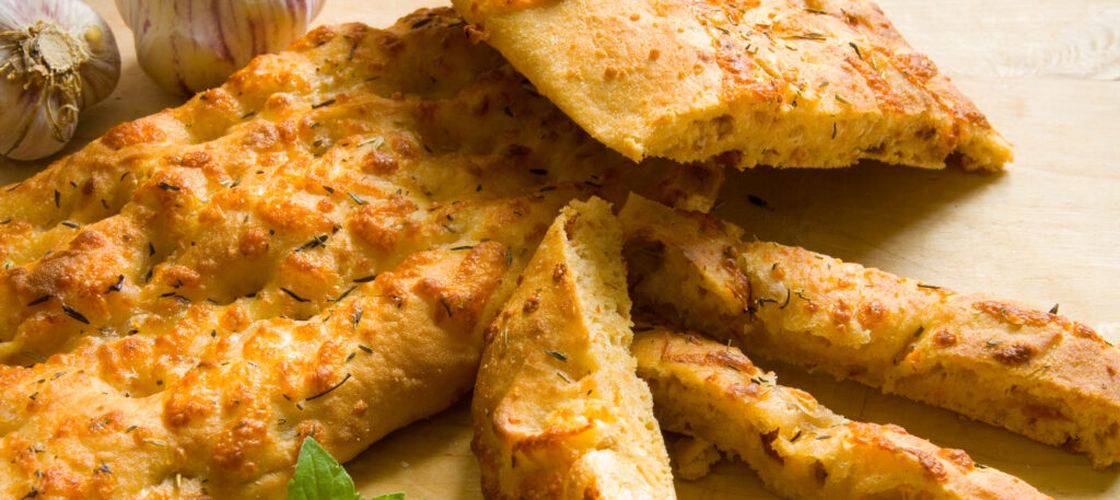 Focaccia cu maia și za’atar / Rețeta care combină Italia cu aromele Orientului Mijlociu