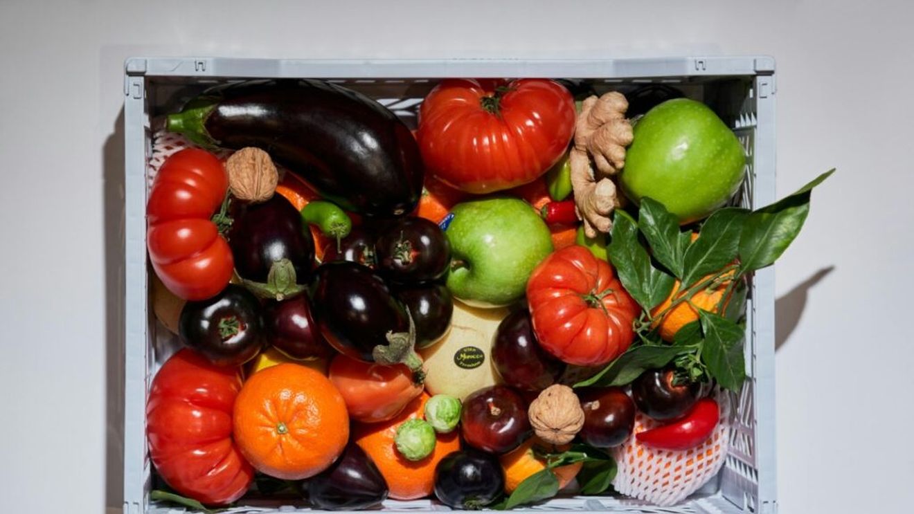 Vine toamna, bine-mi pare/ Ce fructe și legume de sezon găsim în luna septembrie/ Nu uita de conservele pentru iarnă