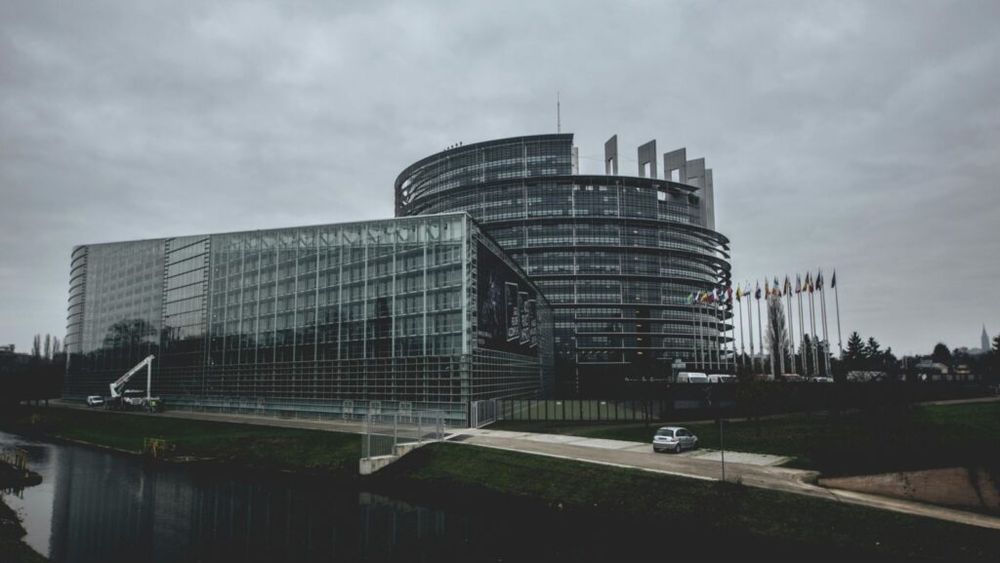 Parlamentul European a votat pentru importuri de produse agricole din Ucraina fără taxe și cote, pentru o perioadă de încă un an