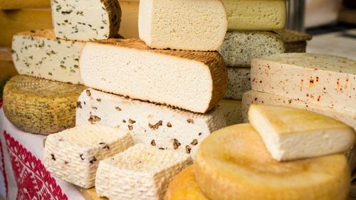 Piață volantă cu produse de sezon și preparate tradiționale, în acest weekend, pe bulevardul Ion Mihalache