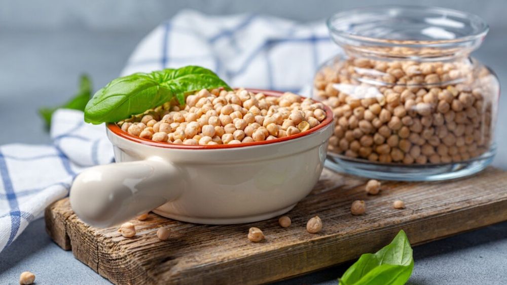 Șase produse care nu trebuie să-ți lipsească din cămară/Sunt recomandările unui critic culinar