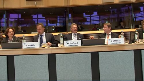 Reuniunea miniștrilor Agriculturii din țările membre ale UE (Bruxelles) | Fonduri mai mari pentru fermieri și noi reglementări: siguranța alimentelor devine mai importantă/ Mercosur mai așteaptă