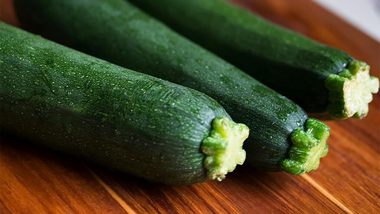 ABC în bucătărie | Cum să transformi o legumă cu gust neutru în preparate delicioase/ Câte întrebuințări poți da dovlecelului