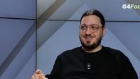 VIDEO | De la sate și microregiuni la farfuria din restaurant / Chef Mihai Toader transformă poveștile locale în „bucătărie neo-românească”: „Nu e doar gătit, e cercetare de teren și memorie culinară”