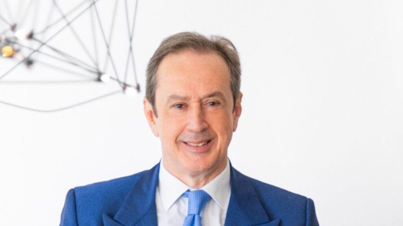 Achiziția recentă a Carrefour Italia de către un grup industrial agroalimentar italian, din afara zonei de retail, are ca miză crearea unui lanț integrat de producție și comerț. Un alt obiectiv strategic al operațiunii estimate la 1 miliard de euro este și vânzarea produselor provenite de la mici producători locali