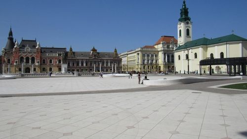 Eveniment oenologic la Oradea: vinuri produse exclusiv în judeţ, într-o degustare în aer liber cu participarea cramelor reprezentative