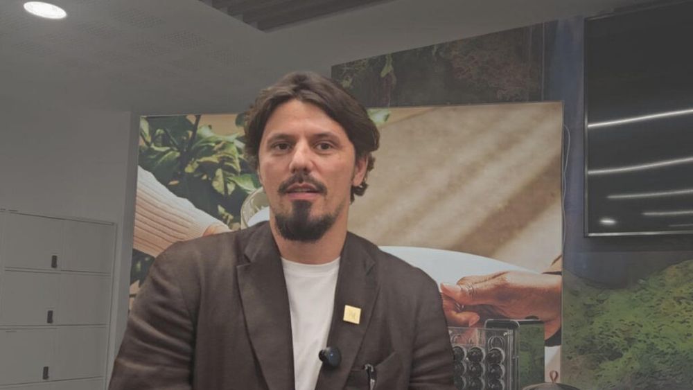 VIDEO | Știai că poți face pairing între cafea și biscuiți? Stelian Calagiu, Coffee Ambassador: „Cafeaua cu lapte merge foarte bine cu biscuiții cu ciocolată, dar nu și cu cei cu fistic” / „Amaretti se potrivesc cu cafele intense, din inspirația italiană”