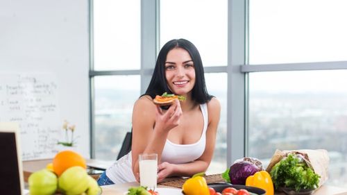 Femeile care au urmat această dietă au trăit mai mult / Nutriționist: Este o dietă „de aur”