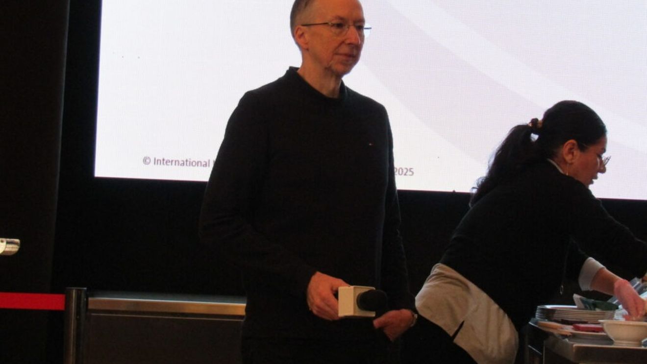 Un expert ne învață cum se degustă ciocolata. „Creierul este cel care trebuie întrebat!”