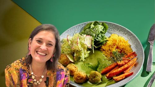 VIDEO | Cum convingi oamenii să-și schimbe alimentația/ Tania Ion (coach, Barcelona): De multe ori oamenii cred ca mănâncă bine și ceea ce trebuie, dar de cele mai multe ori nu e așa