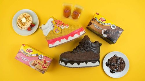 Încălțăminte inspirată de un brand celebru de vafe, lansată / Pantofii sport, confecționați manual, costă 150 de dolari perechea