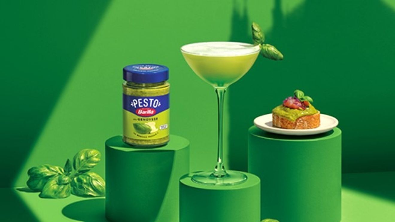 Basil Bar, un local experimental de tip pop up deschis de Barilla în centru la Milano și dedicat busuiocului și sosului rece pesto obținut din el