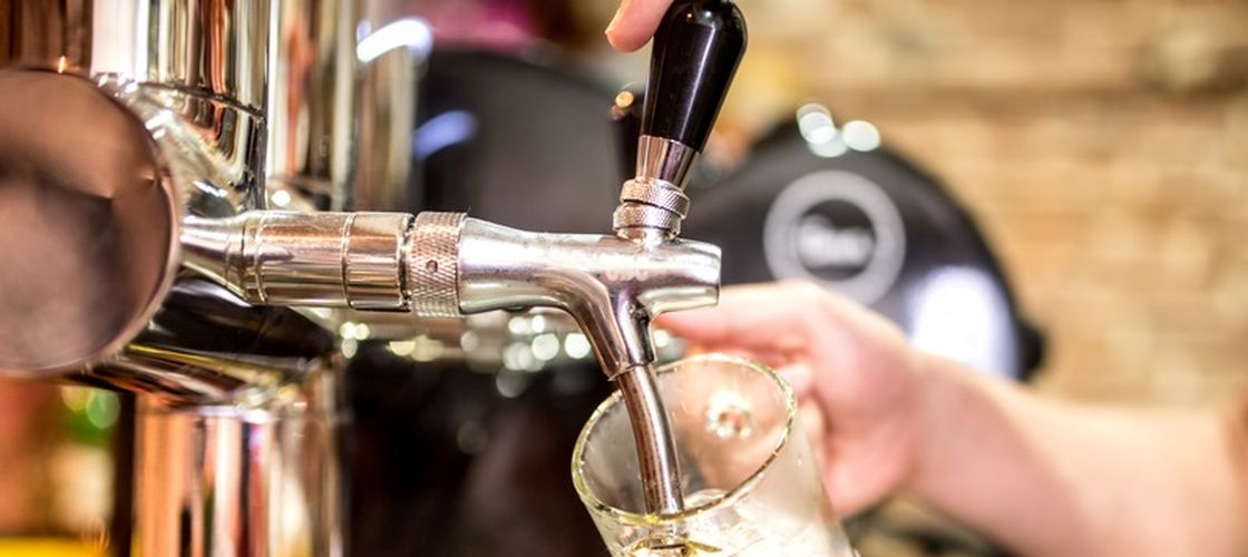 Furt de proporții în Anglia: 800 de butoaie de Guinness, echivalentul a 70.000 de halbe, au fost furate dintr-un depozit