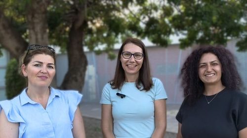 VIDEO | De la Sarmale la Tapas | Femeile care promovează mâncarea românească într-un oraș cu 99 de naționalități/ Claudia Țocu (funcționar la primăria din L'Alfàz del Pi): „Când merg în România, prima dată mănânc covrigi. Și, vara, fructe din pomii din curte”