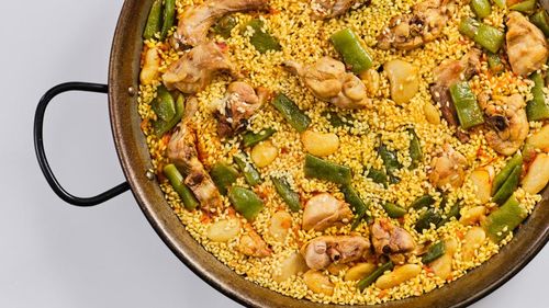 VIDEO | De la Sarmale la Tapas | În inima plantațiilor de orez din Albufera/ Cum ajunge orezul pe mesele spaniolilor și de ce paella Valenciană autentică nu conține niciodată fructe de mare