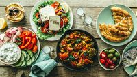 Ce mănâncă cei mai longevivi bunici din Creta / Insula a fost desemnată Capitala Gastronomică a Europei în 2026