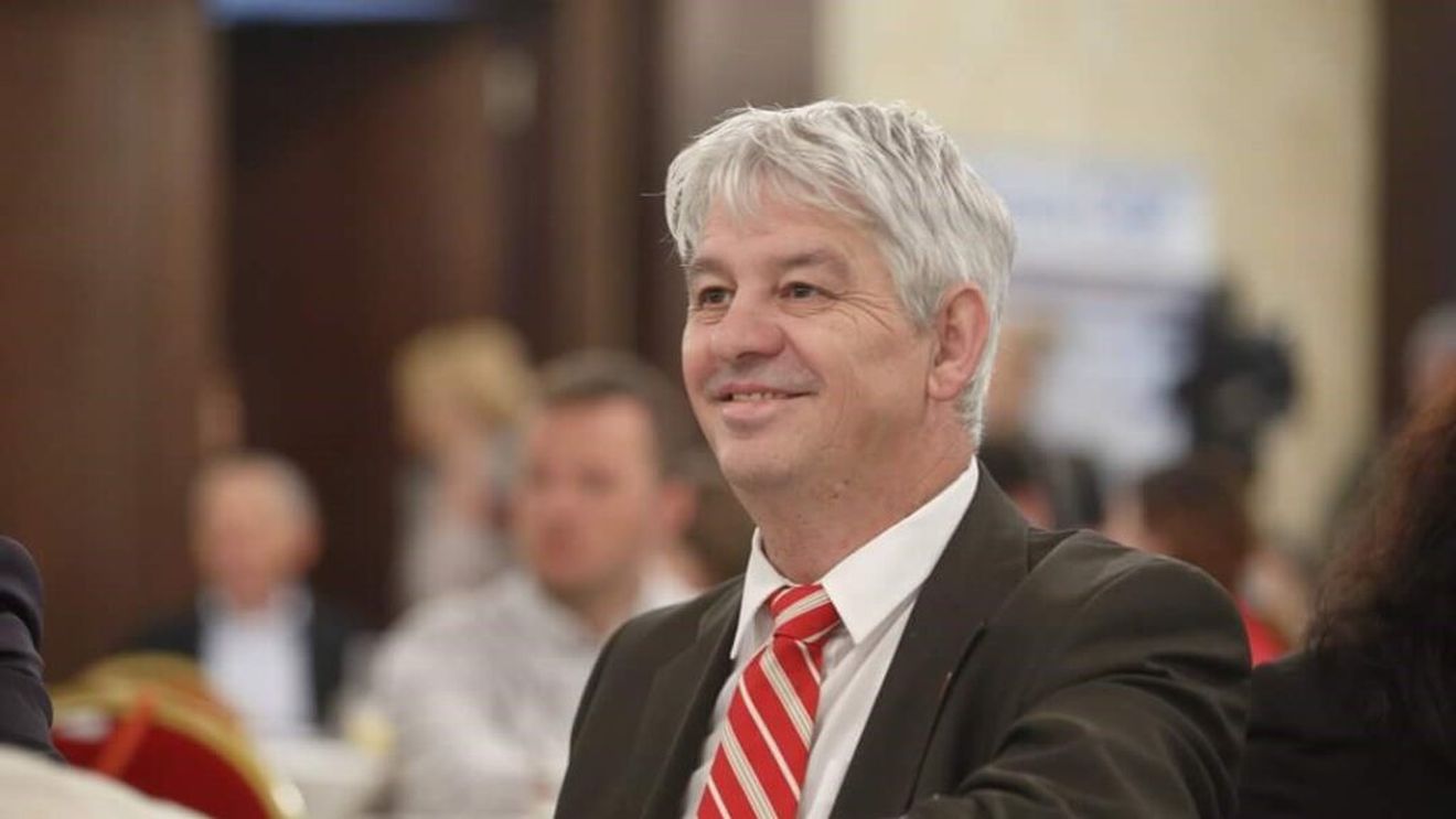 Piața locală a cărnii de porc: cum afectează importurile producătorii români/ Președintele APCPR: ”Sectorul autohton nu mai reușește să răspundă cererii de carne de porc din piață, mai ales din piața cărnii proaspete”