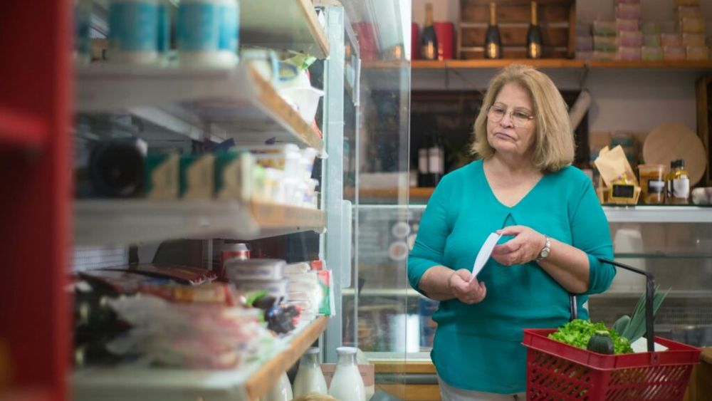 Mărfurile alimentare s-au scumpit cu 4,5% în interval de un an, puțin sub rata inflației, arată datele oficiale ale INS