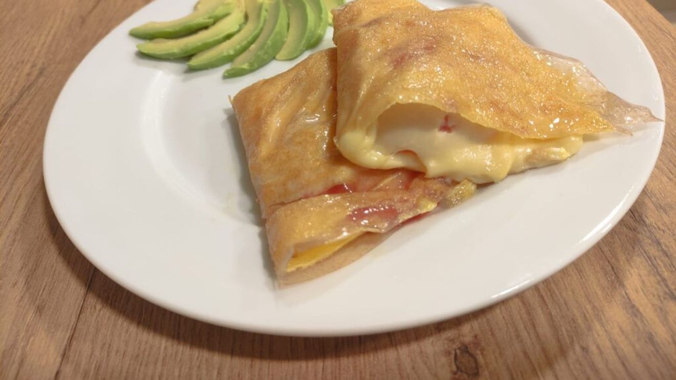 Omleta cu foaie de orez, un mic dejun rapid, cu multă proteină și consum redus de carbohidrați