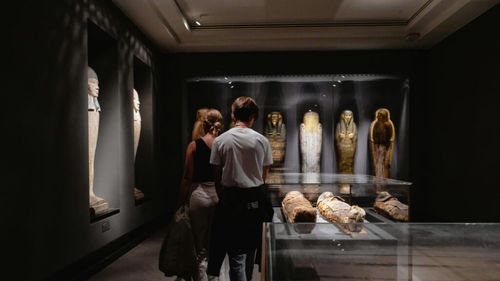 Cea mai veche brânză din lume are 3.600 de ani și a fost descoperită pe capul şi gâtul unor mumii din China/ De ce a fost pusă peste mumii este încă o enigmă