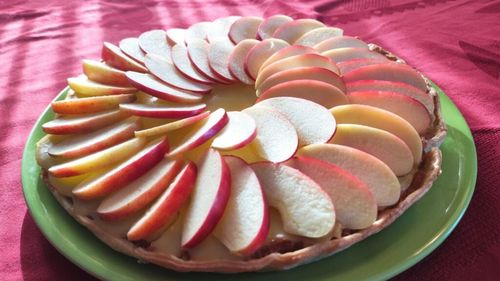 Ceva dulce | Prăjitură cu mere și cremă de vanilie/ Cu foarte puțin zahăr, poate fi desert, gustare sau mic dejun