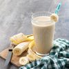 De ce să nu pui banane în smoothie / Cercetătorii spun că pot reduce considerabil absorbția unor compuși benefici