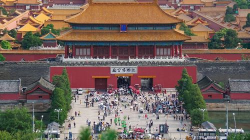 Testicule de tigru și banchete mitice: Ce mâncau cu adevărat împărații Chinei în interiorul Orașului Interzis din Beijing