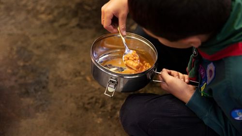 Reducerea ajutorului umanitar aruncă 13,7 milioane de oameni în foamete extremă/ Agenția ONU pentru Alimente: „Lumea se confruntă cu o criză de foamete fără precedent”