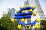 Europarlamentarii au aprobat modificările legislative care elimină tarifele vamale pentru bunurile industriale americane și pentru unele produse agricole