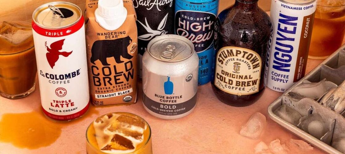 Cafea sau o băutură la doză? Băuturile cu aromă de cafea au tot mai mult lapte, zahăr și ingrediente în plus
