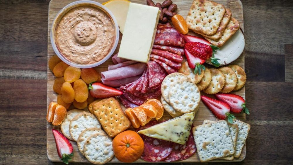 Alimente sănătoase care au gust mai bun decât junk food. Alege gustări nutritive și delicioase