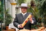 VIDEO | A învățat totul despre gastronomia spaniolă în Denia, iar astăzi face paella la București. Sorin Barbu (Casa España): Urmăresc videoclipuri cu tineri români de acolo care gătesc spaniol, dar care reușesc să introducă și rețete românești, arătând spaniolilor ce gătea bunica sau mama în România