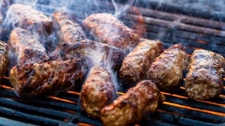 Minivacanța de 1 mai. Unde au voie românii să facă grătar și ce amenzi riscă dacă încalcă legea