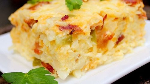 Cartofi cu bacon și ardei verde la cuptor / O rețetă ideală atât pentru mese festive, cât și pentru un mic dejun în familie