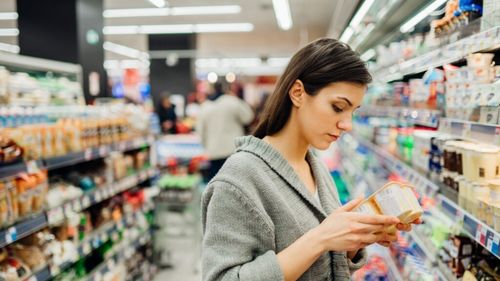 Ministrul Agriculturii susține că plafonarea adaosului comercial la alimentele de bază este o măsură foarte bună / „Sigur se va lua o decizie când se va forma noul guvern”