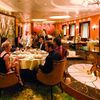 De ce spaniolii iau cina tot mai devreme/ Ponderea rezervărilor pentru ora 22:00 a scăzut semnificativ, iar restaurantele câștigă din rotația meselor