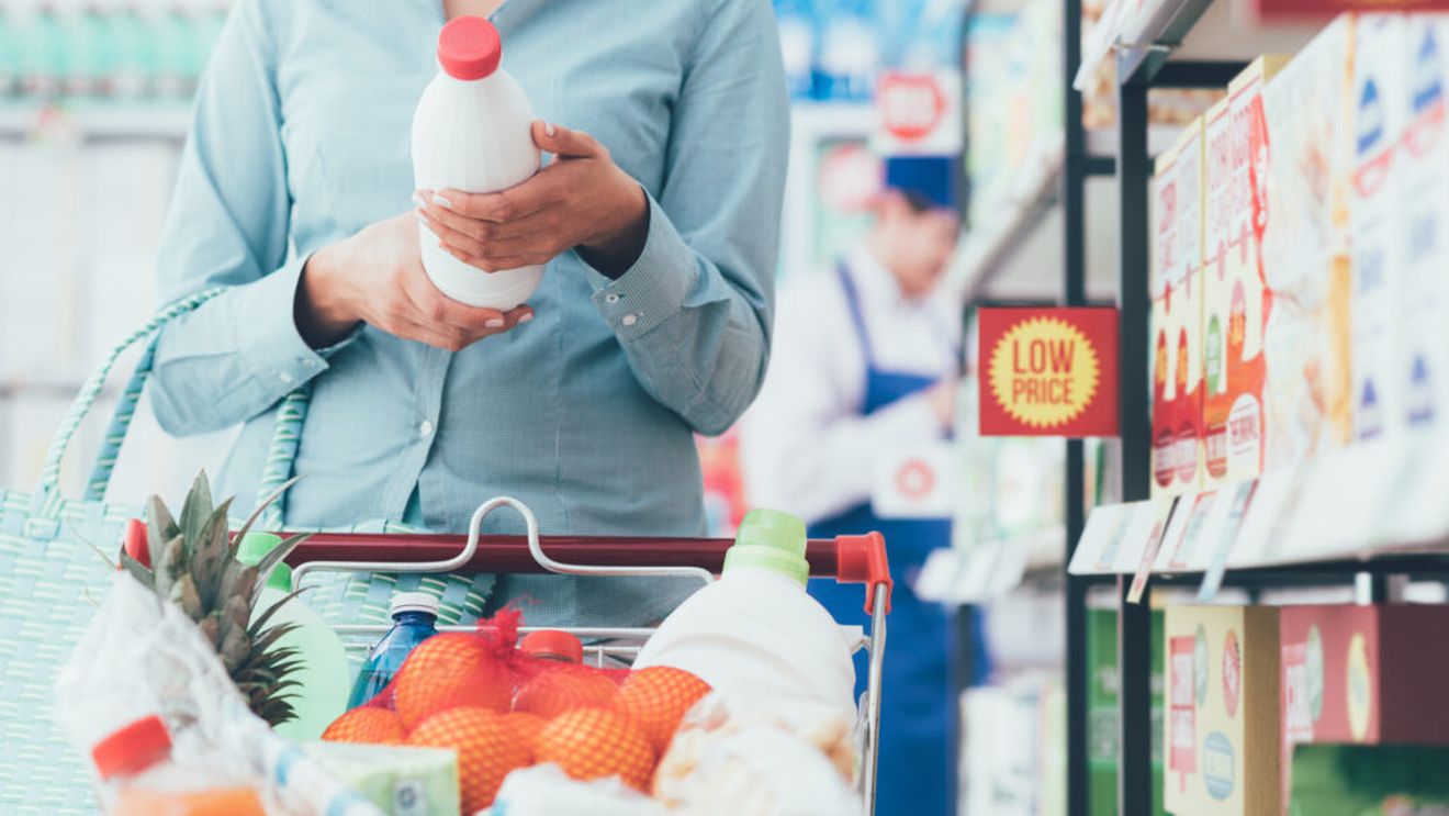 11 produse din supermarket care nu sunt chiar ceea ce par / Ce ascund etichetele și cum îți dai seama