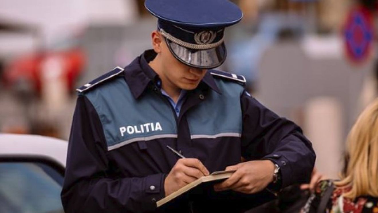 Doi poliţişti implicaţi într-o bătaie, într-un restaurant din Arad/ Ambii sunt cercetaţi penal