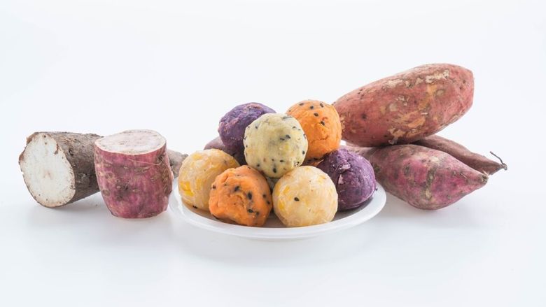 Trucul coreean pentru cartofii dulci, care a devenit viral / Metoda a cucerit internetul și promite un interior cremos și aproape „custardy”, dar testele arată altceva